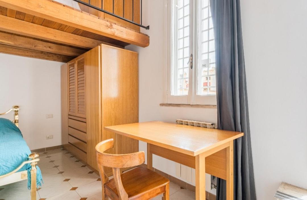 Ferienwohnung Attico Con Terrazza Santa Cecilia Rom Exterior foto